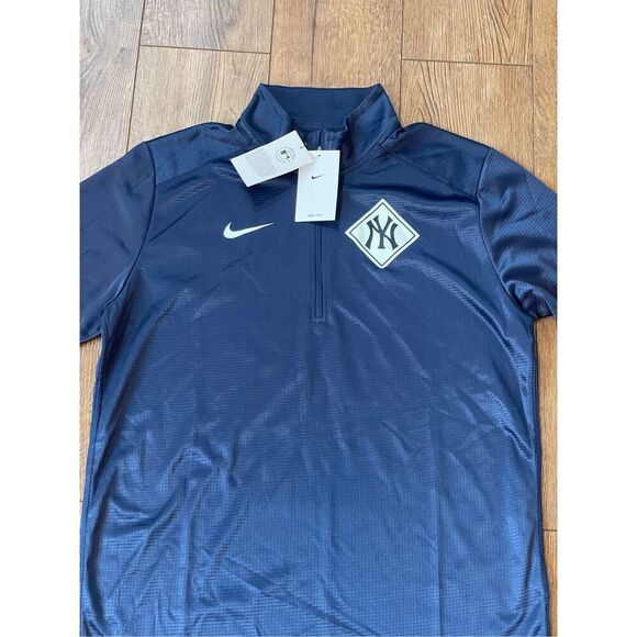 NY Yankees Nike Dri-Fit Half Zip Women’s Large - Picture 1 of 4